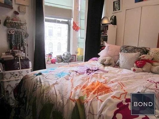 Rented by Bond New York | media 2