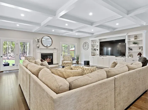 45 Randall St, North Easton, MA 02356