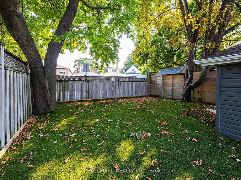 15 McNairn Ave — Photo 43