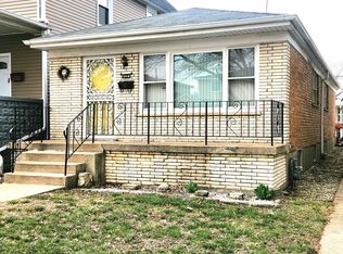 (Undisclosed Address), Chicago, IL