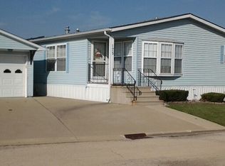 175 Norway Dr, Manteno, IL 60950