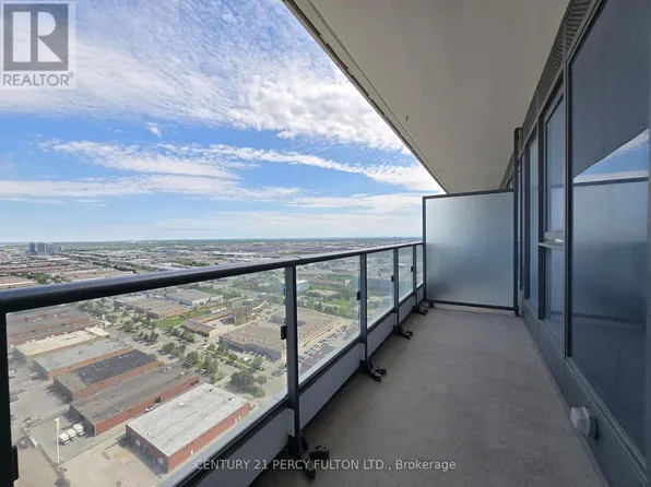 898 Portage Pkwy #4111, Vaughan, ON L4K 4Z4