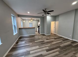 802 N Division St #A, Salisbury, MD 21801