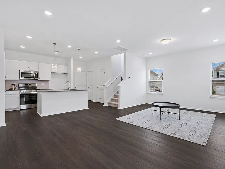 350 Canonbury Dr — Photo 18