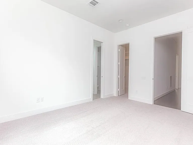 5868 E Post Oak Ln — Photo 25