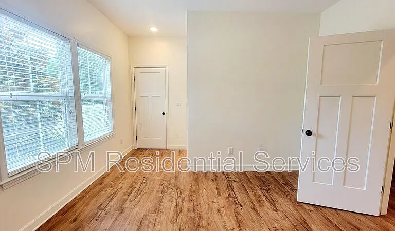 5047 Wrightsville Ave — Photo 8