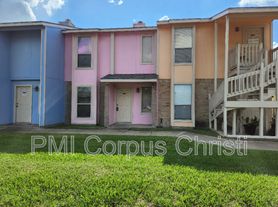 6702 Everhart Rd, Corpus Christi, TX