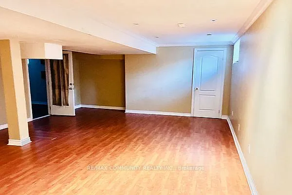 136 Prohill St #BASEMENT — Photo 7