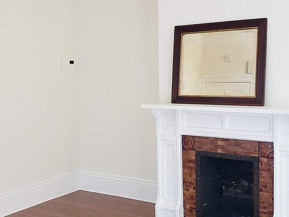 2nd image of 3156 24th St #1