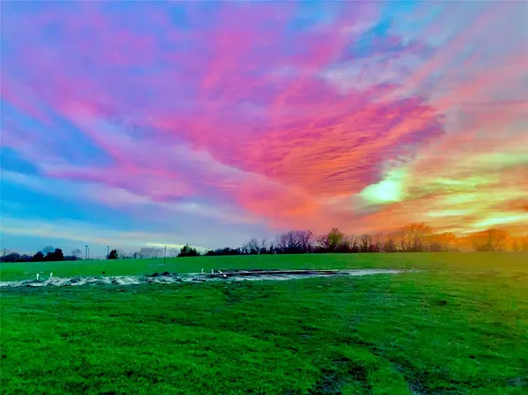 3025 Concord Ct, Lone Oak, TX 75453