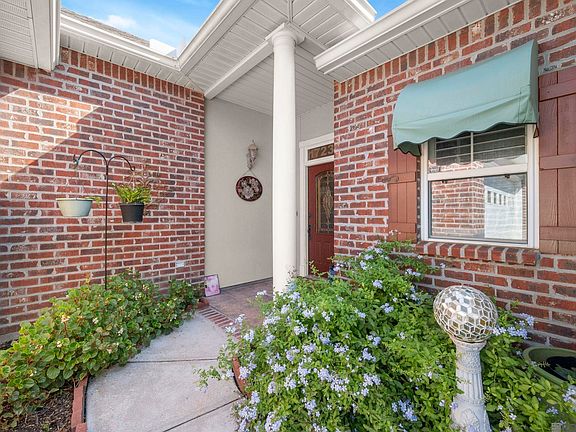 3rd image of 17234 Rue Vlg