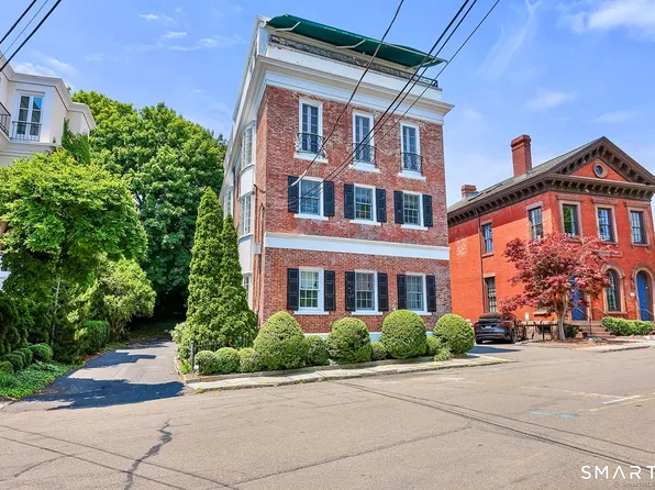 236 Main Street #236, Fairfield, CT 06890