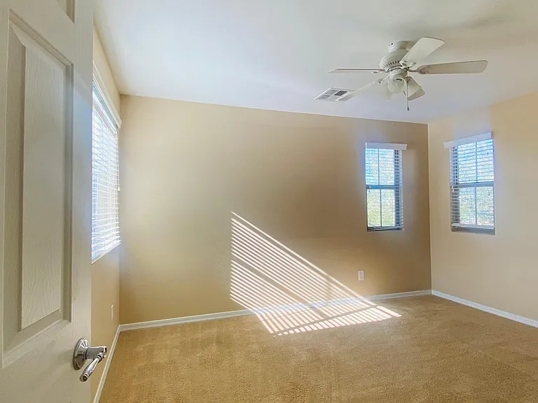 21154 N 36th Pl — Photo 21