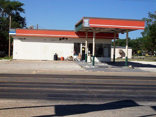 1st image of 323 W American Blvd
