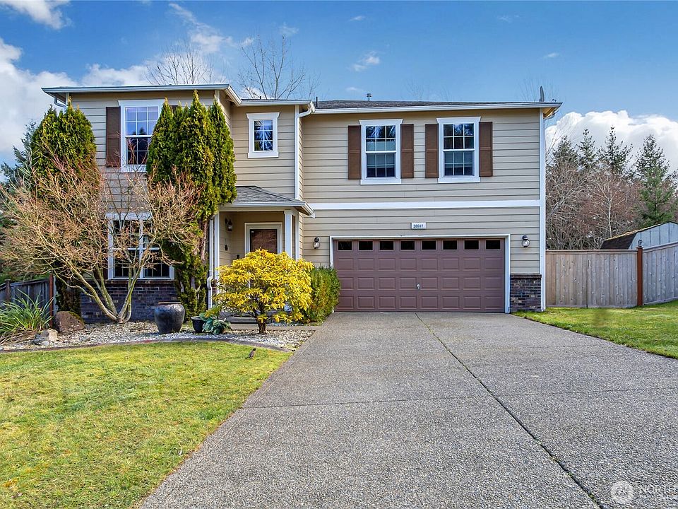 1st image of 20607 197th Avenue E