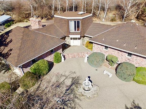 2nd image of 2295 Charolaise Cir