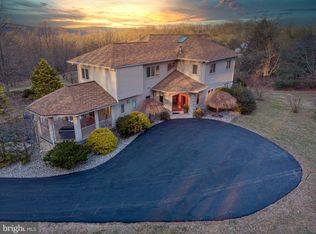 5610 Limeport Rd, Emmaus, PA 18049