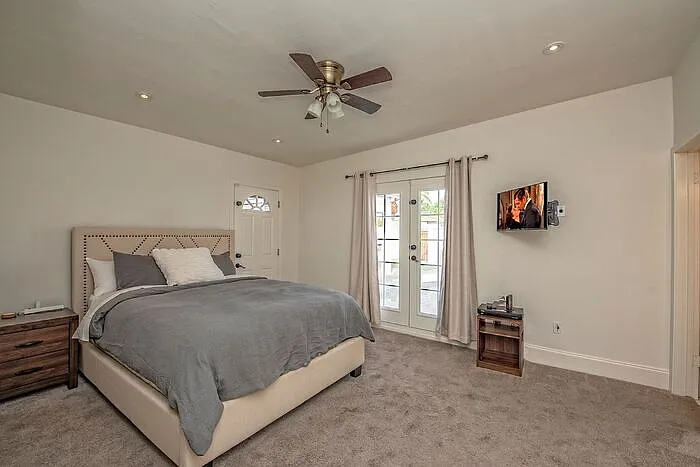 1514 W Windsor Ave #W — Photo 12