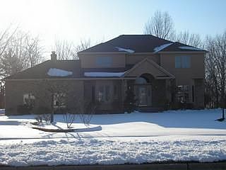 1st image of 616 Charles Pl