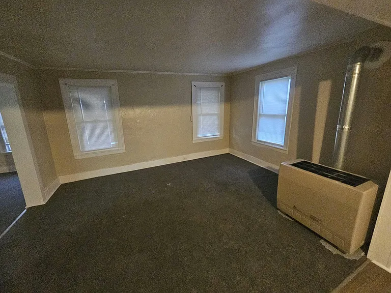 195 Mohawk St #1 — Photo 7