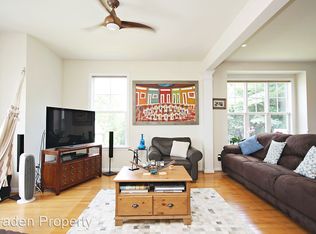 1372 Stoney Ridge Rd, Charlottesville, VA 22902