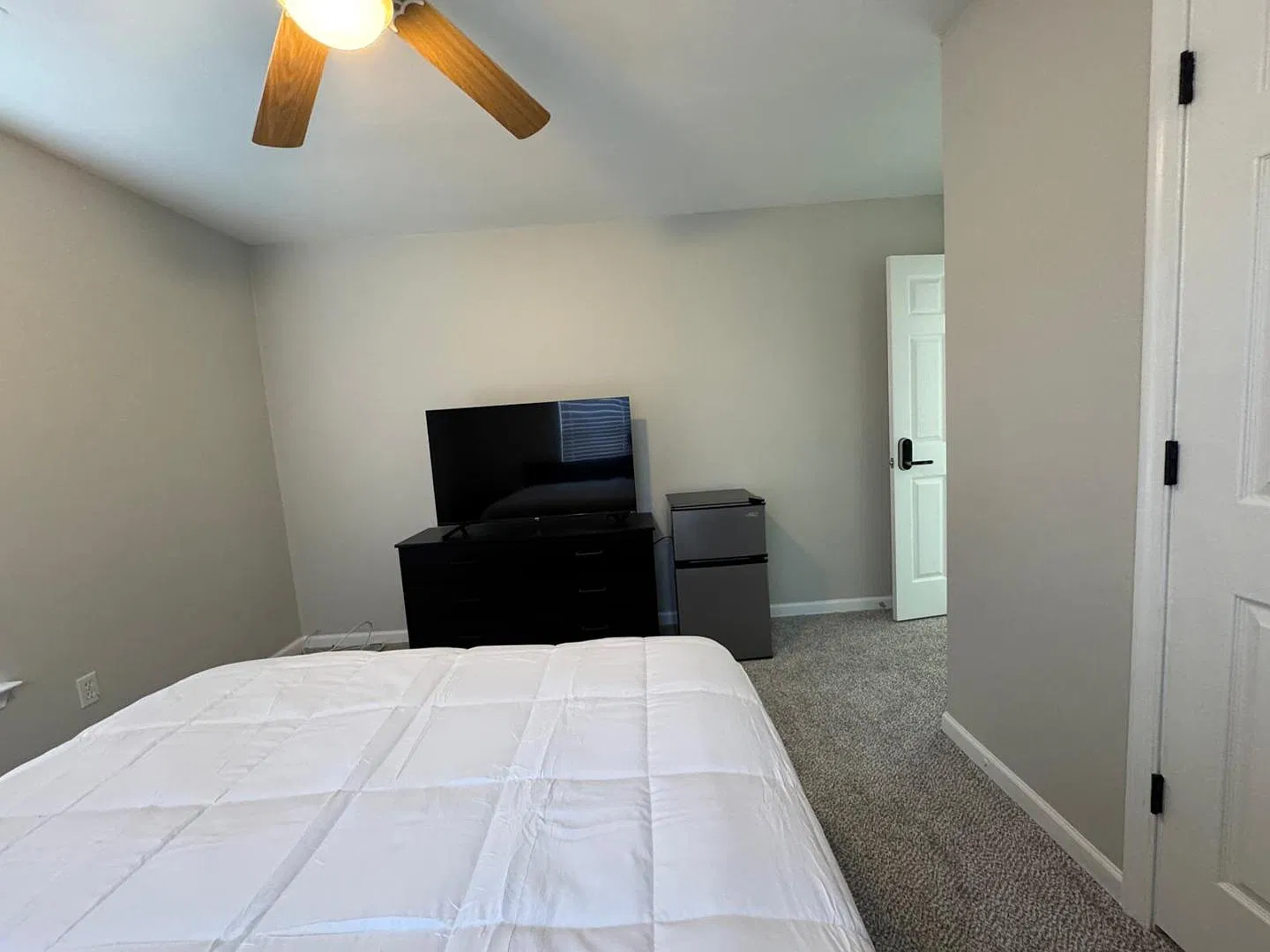 519 Madison St — Photo 3