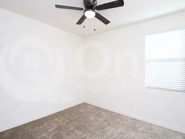 5734 W Getty Dr — Photo 10