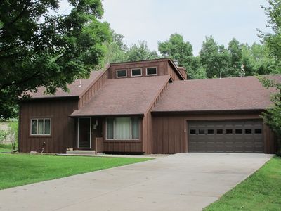 404 E Howell St, Albany, MO, 64402