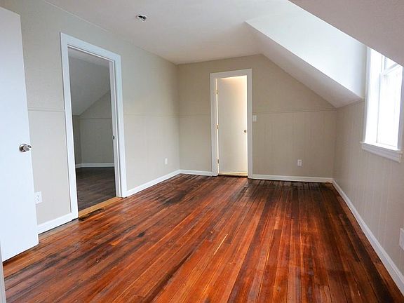 4th image of 81 River St
