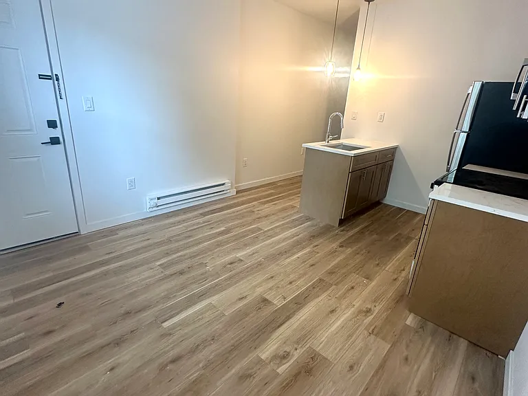 3929 N 9th St #1 — Photo 3