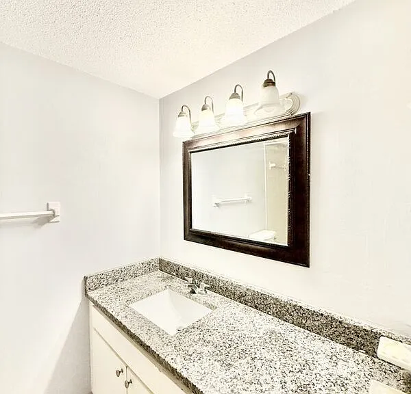 4729 39th Ave N #206 — Photo 24