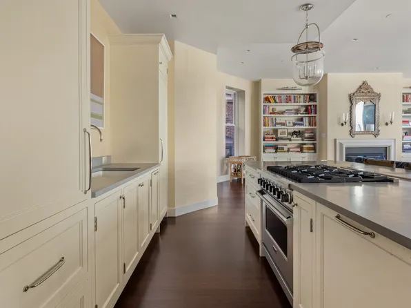 173 Macdougal Street image 8 of 18