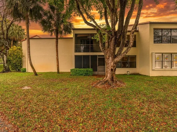 2300 S CYPRESS BEND Drive #204, Pompano Beach, FL 33069