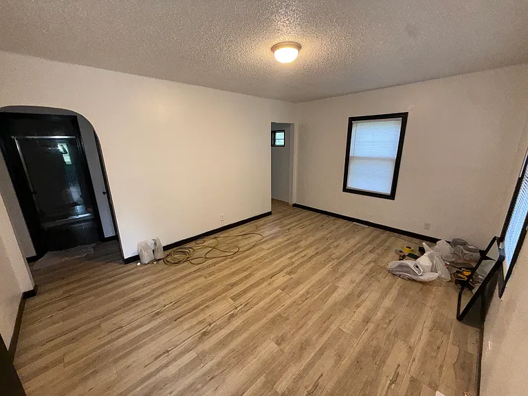 1618 Green St — Photo 4