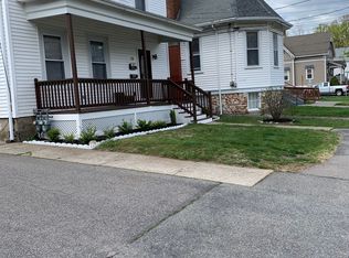 28 Broad St, North Attleboro, MA 02760