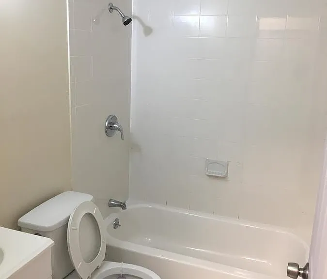 44 Briarwood Ln #17A — Photo 10