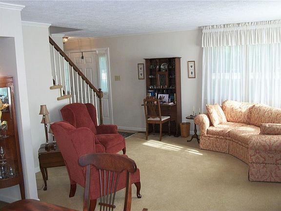 4th image of 5219 E County Road 350 N