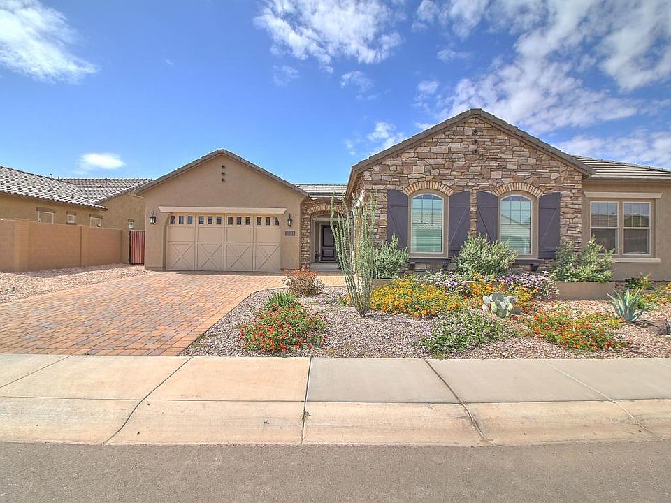 1st image of 3801 E Iris Dr