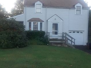 704 Fairview Ave, Feasterville, PA 19053