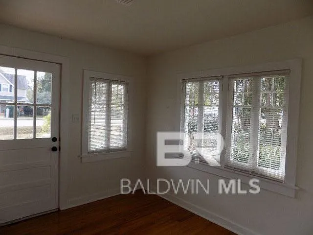 16219 Silverhill Ave — Photo 14