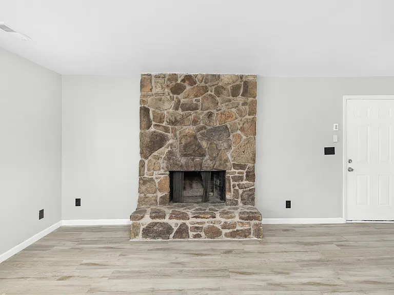 9018 Mahogany Row SE #A — Photo 5