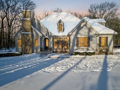 19225 Savage Rd, Belleville, MI, 48111