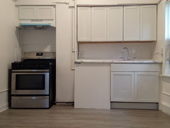 3rd image of 17104 Wentworth Ave #6