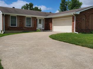 1334 Bennington St, Mexico, MO 65265