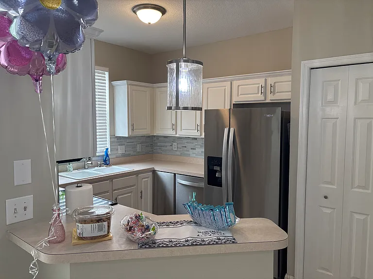12203 Country White Cir — Photo 7