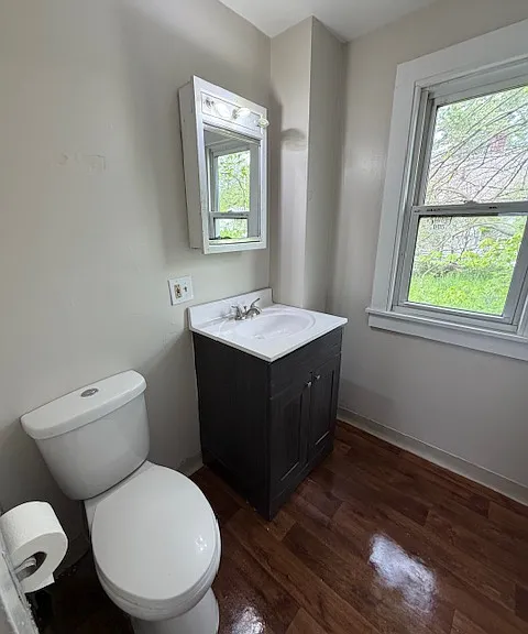 208 S Bendix Dr — Photo 8