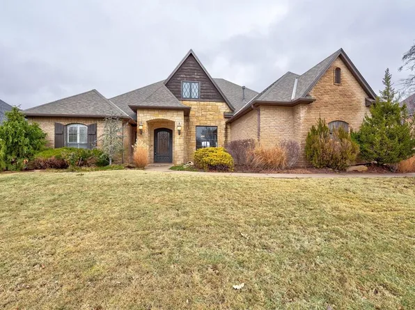 331 Oak Summit Rd, Edmond, OK 73025
