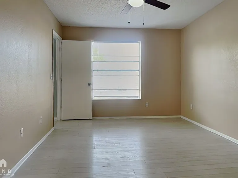 107 Northlake Dr — Photo 7