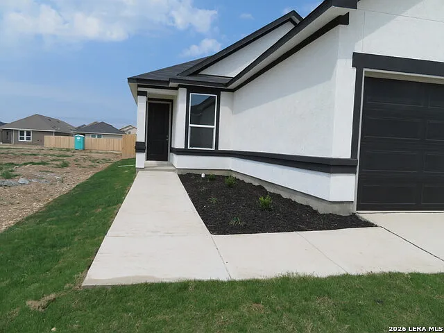 352 Blacktail Dr — Photo 3