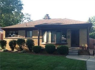 17348 Helen St, Allen Park, MI 48101